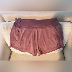 Free Fly Women’s Bamboo Lined Breeze Short 4” Rose/Pink. Size Small.